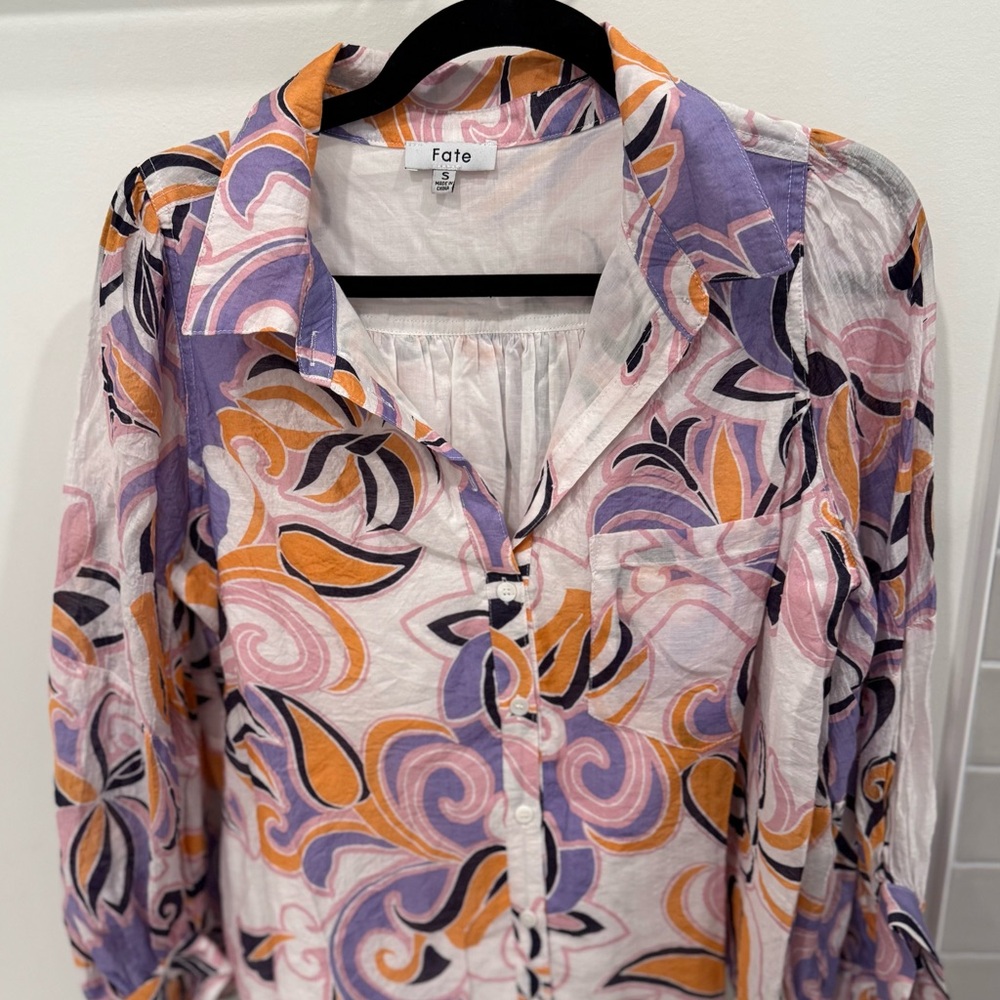 Fate Women's Purple and Orange Swirl Button Down Shirt